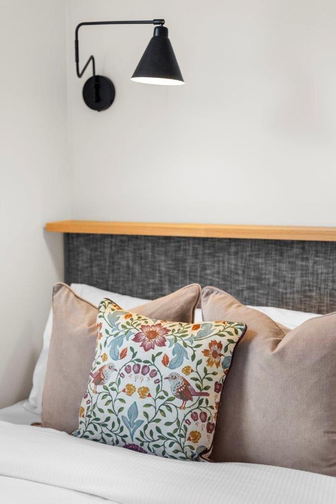 Beautifully Styled One-bedroom Apartment London